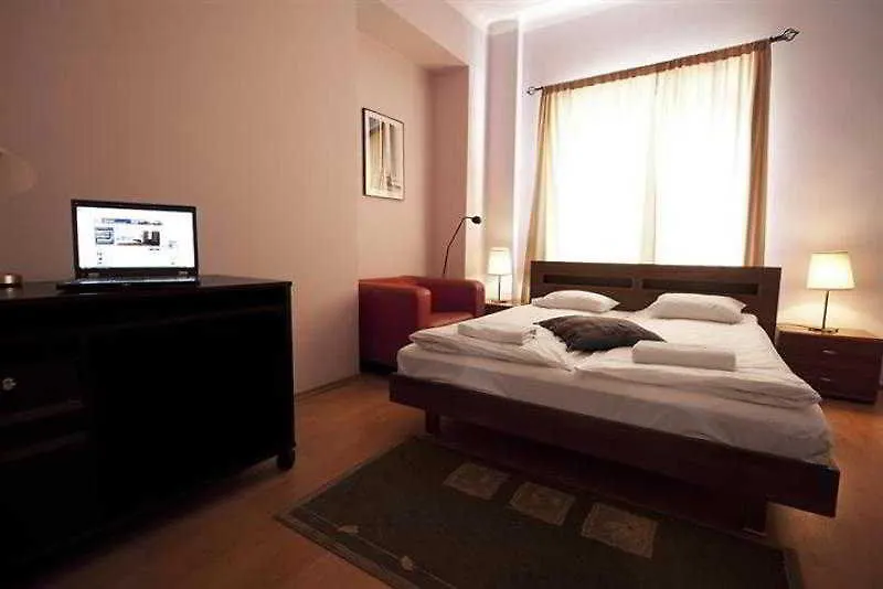 ורשה Royal Route Residence