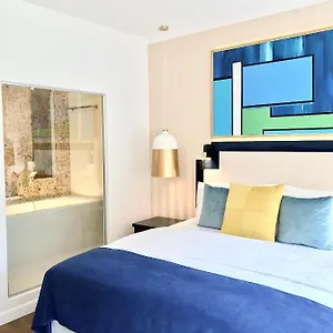  Hotel apartamentowy Luxury Mondrian Market Square Iii