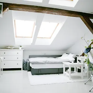 Apartment Hoza Attic, Warsaw